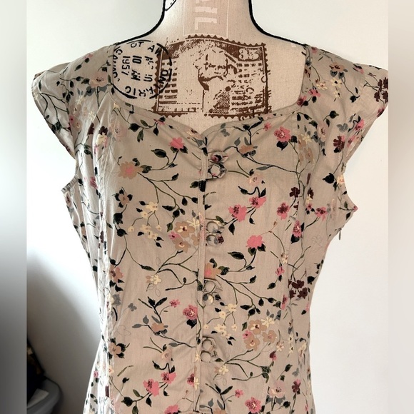 The Territory Ahead 100% cotton feminine floral dress size 10 - Picture 3 of 14